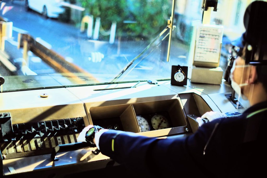 電車の運転手